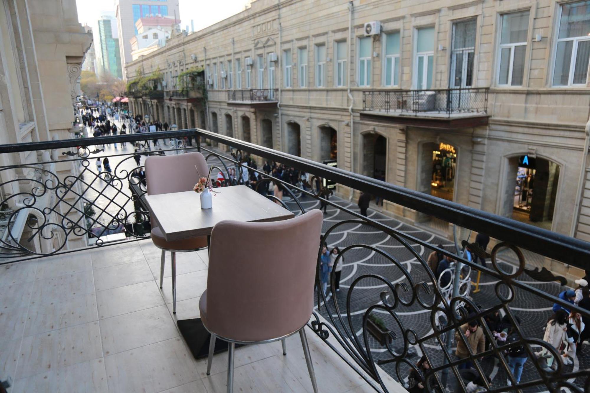 Solo Boutique Hotel Baku Exterior photo