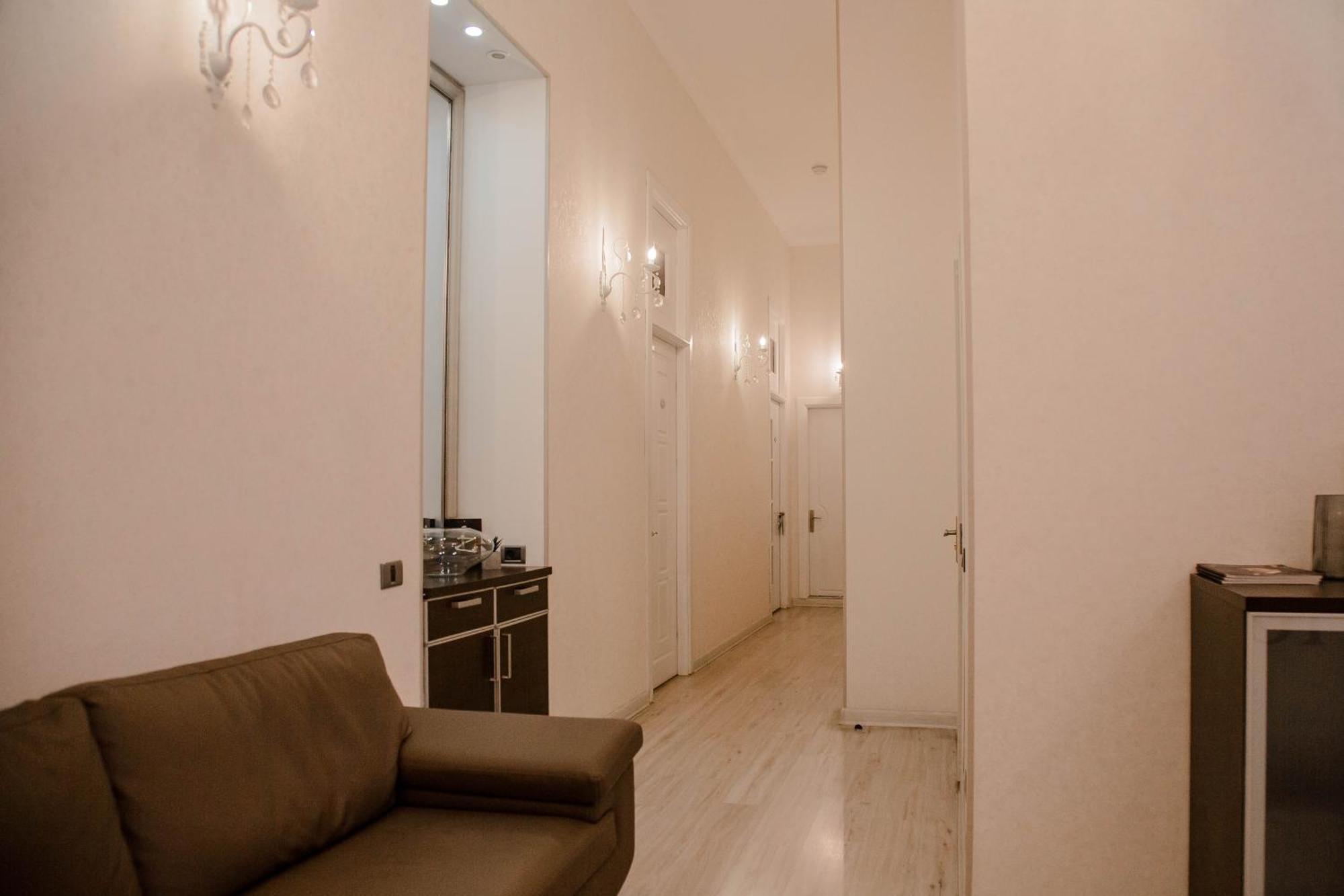 Solo Boutique Hotel Baku Exterior photo