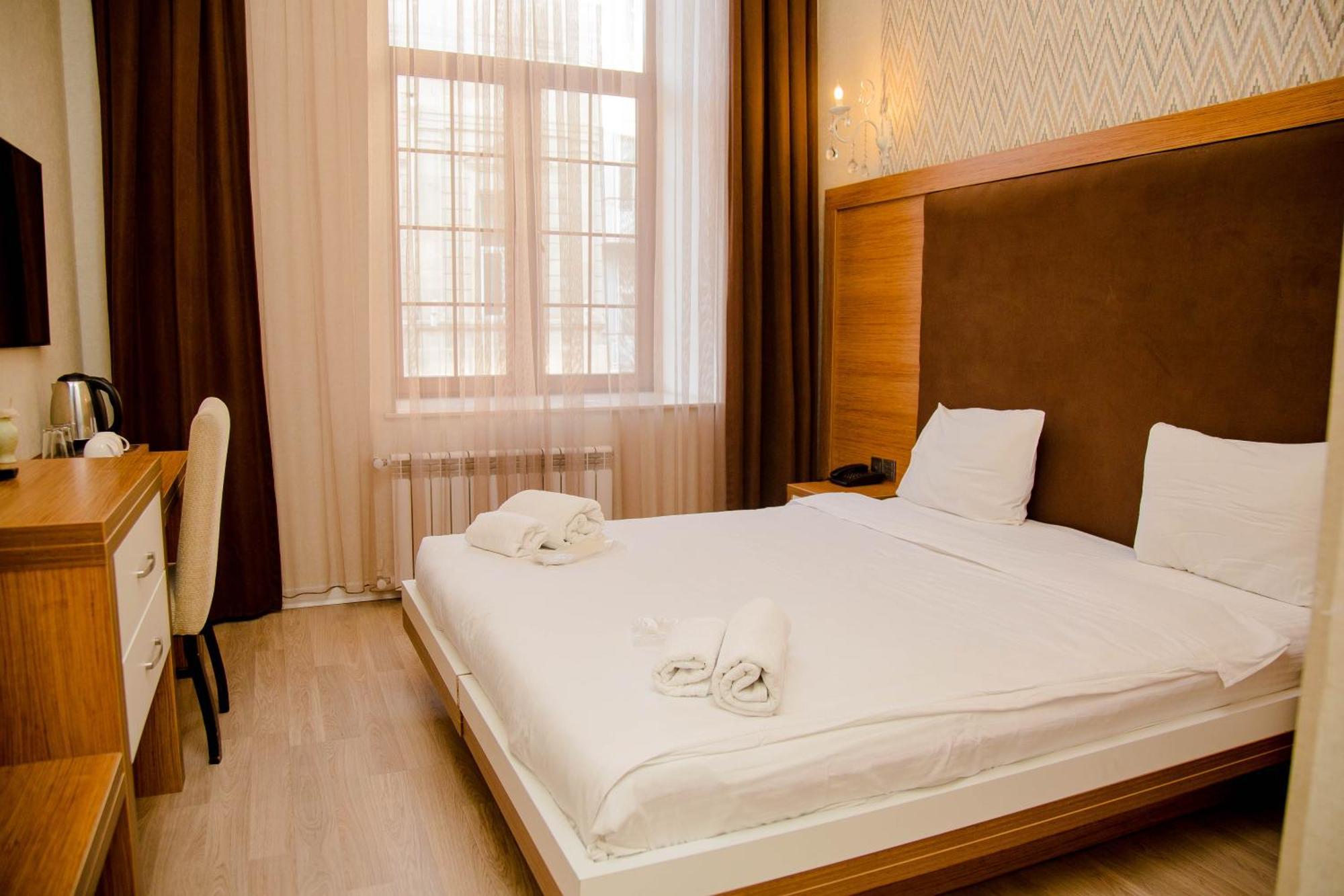 Solo Boutique Hotel Baku Exterior photo