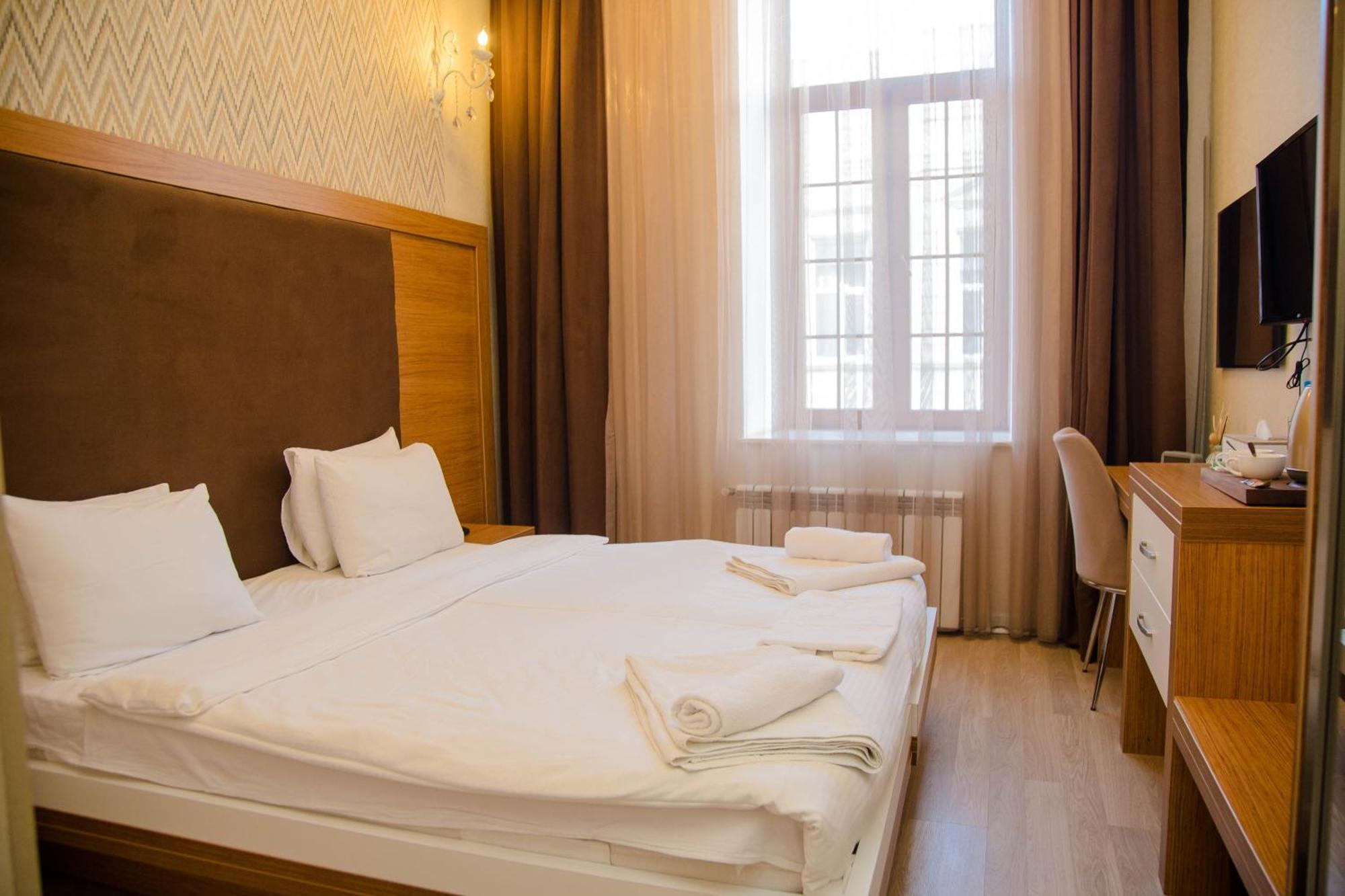 Solo Boutique Hotel Baku Exterior photo